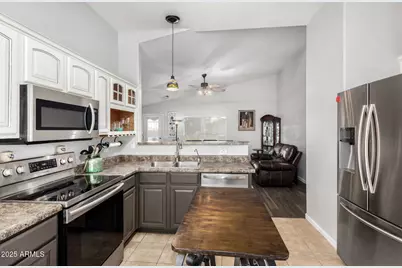 23103 W Lasso Lane, Buckeye, AZ 85326 - Photo 7