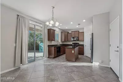 5904 S 35th Place, Phoenix, AZ 85040 - Photo 7