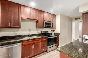 13230 W Hyacinth Dr, Sun City West, AZ 85375 - Photo 9