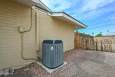 10816 N Madison Drive, Sun City, AZ 85351 - Photo 7