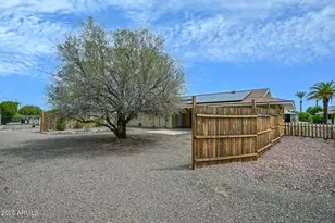10816 N Madison Dr, Sun City, AZ 85351 - Photo 11