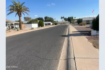 10816 N Madison Drive, Sun City, AZ 85351 - Photo 27