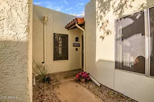 11625 N 40th Way, Phoenix, AZ 85028 - Photo 9