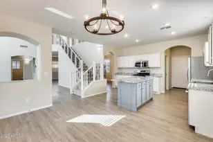 13626 W Lisbon Ln, Surprise, AZ 85379 - Photo 27