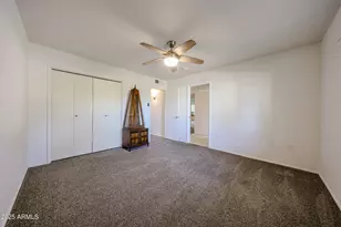 10410 W Saratoga Cir, Sun City, AZ 85351 - Photo 9