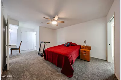 10410 W Saratoga Circle, Sun City, AZ 85351 - Photo 15