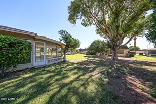 10410 W Saratoga Cir, Sun City, AZ 85351 - Photo 35