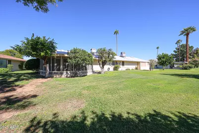 10410 W Saratoga Circle, Sun City, AZ 85351 - Photo 37