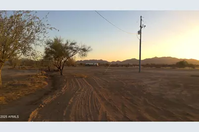 51603 W Pony Road W, Maricopa, AZ 85139 - Photo 11