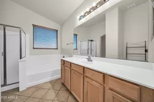 17018 W Tonbridge St, Surprise, AZ 85374 - Photo 15