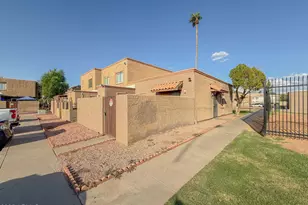 1455 N 53rd Dr, Phoenix, AZ 85043 - Photo 1