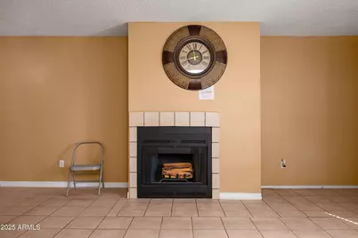 11640 N 51st Avenue #204, Glendale, AZ 85304 - Photo 3