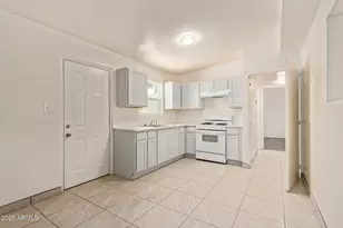 6401 S 4th Ave, Phoenix, AZ 85041 - Photo 11