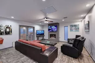 11007 N 26th St, Phoenix, AZ 85028 - Photo 9