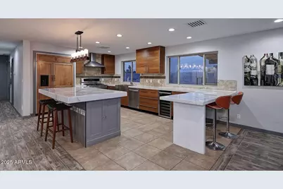 11007 N 26th Street, Phoenix, AZ 85028 - Photo 3