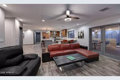 11007 N 26th Street, Phoenix, AZ 85028 - Photo 11