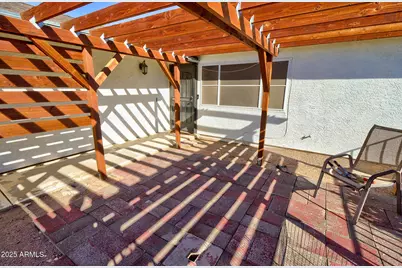 8580 W Mission Hills Drive, Arizona City, AZ 85123 - Photo 5