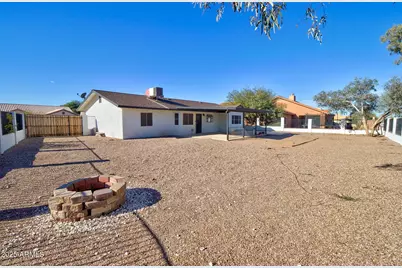 8580 W Mission Hills Drive, Arizona City, AZ 85123 - Photo 27