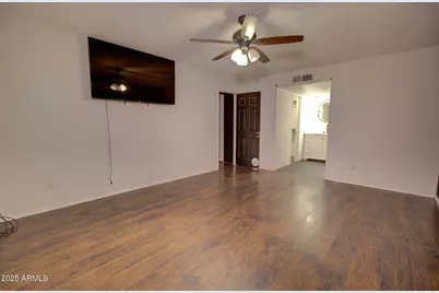 8580 W Mission Hills Drive, Arizona City, AZ 85123 - Photo 15