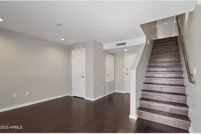 526 W 1st Street #106, Tempe, AZ 85281 - Photo 17