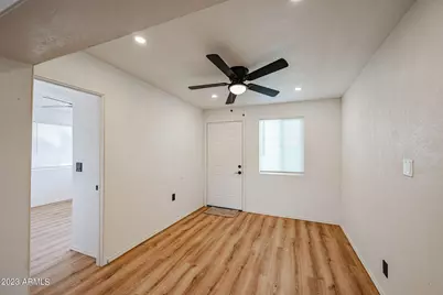 515 E Charleston Avenue, Phoenix, AZ 85022 - Photo 3