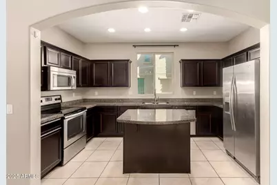 17737 W Mandalay Lane, Surprise, AZ 85388 - Photo 13