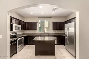 17737 W Mandalay Ln, Surprise, AZ 85388 - Photo 13