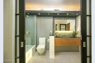 2323 N Central Avenue #1401, Phoenix, AZ 85004 - Photo 37