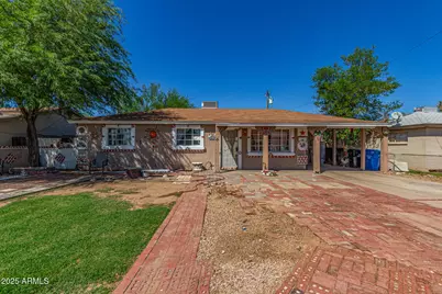4634 W Weldon Avenue, Phoenix, AZ 85031 - Photo 1