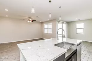 4534 W Stonecrop Dr, San Tan Valley, AZ 85144 - Photo 9