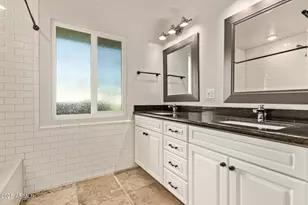 4617 E Catalina Dr, Phoenix, AZ 85018 - Photo 37