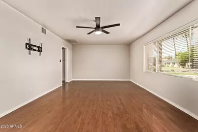 4617 E Catalina Drive, Phoenix, AZ 85018 - Photo 9