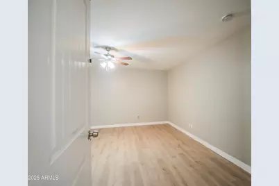 3824 W Shangri La Road, Phoenix, AZ 85029 - Photo 21