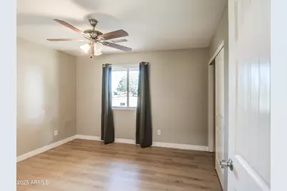 3824 W Shangri La Road, Phoenix, AZ 85029 - Photo 33