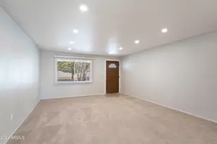 14225 N 39th Way, Phoenix, AZ 85032 - Photo 3