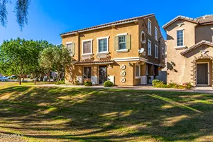 1345 S Owl Dr, Gilbert, AZ 85296 - Photo 1