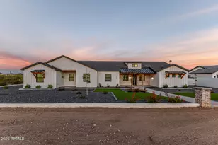 28673 N Thompson Rd, San Tan Valley, AZ 85144 - Photo 1