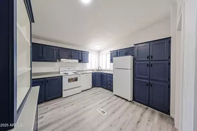 8301 N 103rd Avenue #177, Peoria, AZ 85345 - Photo 3