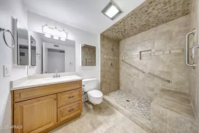 10246 W Palmeras Drive, Sun City, AZ 85373 - Photo 21