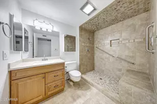 10246 W Palmeras Dr, Sun City, AZ 85373 - Photo 21