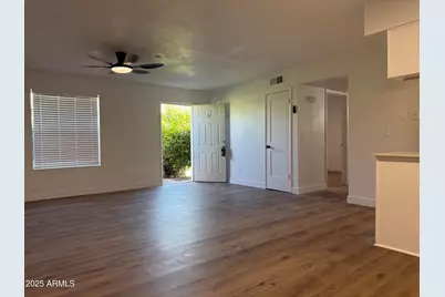 13211 N 21st Place #4, Phoenix, AZ 85022 - Photo 1