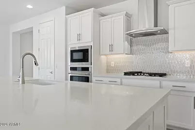 5652 N 178th Drive, Litchfield Park, AZ 85340 - Photo 5