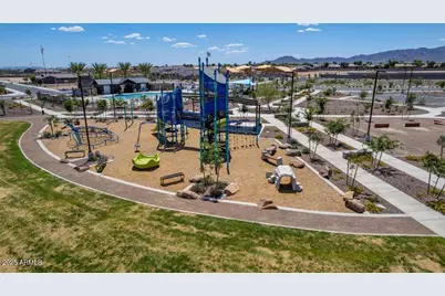 5652 N 178th Drive, Litchfield Park, AZ 85340 - Photo 9