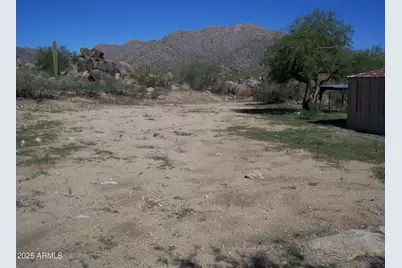 25230 S Gold Dollar Road, Congress, AZ 85332 - Photo 5