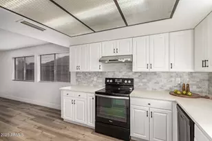 14228 N 39th Dr, Phoenix, AZ 85053 - Photo 13