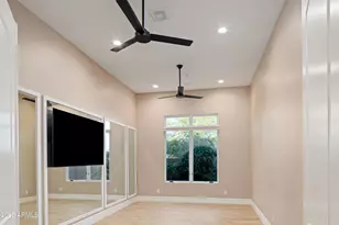 1011 E Kingbird Pl, Chandler, AZ 85286 - Photo 17