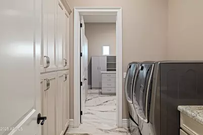 1011 E Kingbird Place, Chandler, AZ 85286 - Photo 23