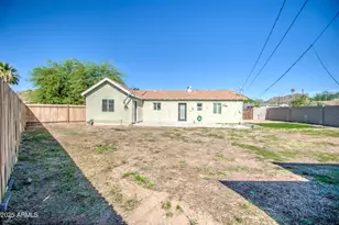 203 W Mission Ln, Phoenix, AZ 85021 - Photo 27