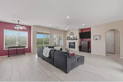 31626 N 21st Lane, Phoenix, AZ 85085 - Photo 11