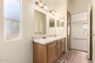 22615 W Montanoso Dr, Wittmann, AZ 85361 - Photo 21